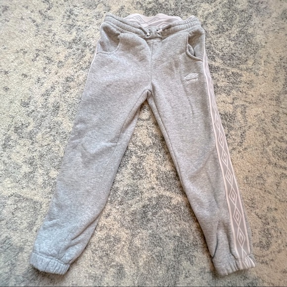 Size Small Bundle🎈7 Pieces- Nike, Umbro, Champion athletic wear - Picture 3 of 11